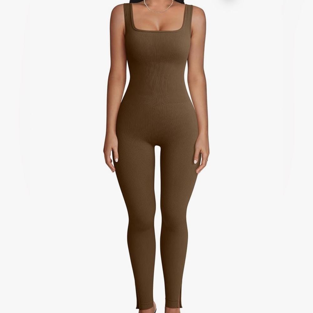 Women’s Ribbed Sleeveless Square-Neck Yoga Jumpsuit (Coffee, Small)